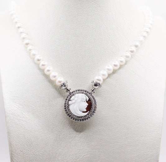Collana di perle in argento 925 Donna Gioielleria Traversi con cameo
